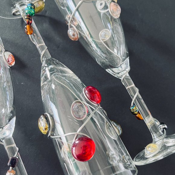 JEWEL DESIGNED Champagne Toasting Flutes Set of 4 - Picture 4 of 6